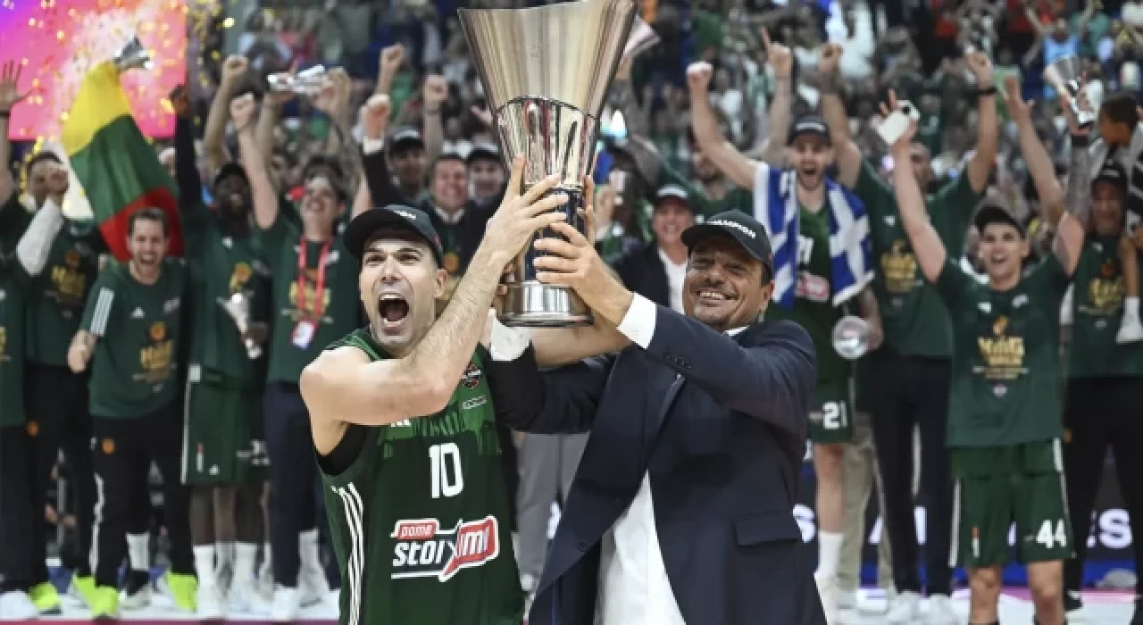 Panathinaikos, Ergin Ataman’ın sözleşmesini uzattı: 'Avrupa’nın en iyi koçu'