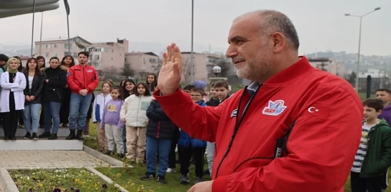 Canikli Mucitler Göz Doldurdu: Uçak Tasarladılar, Roket Fırlattılar