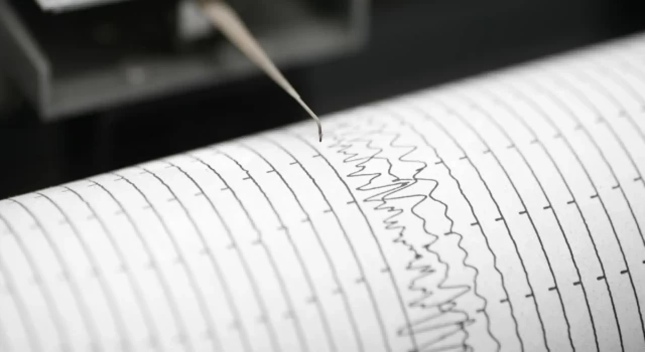 Ege Denizi'nde 4,3 büyüklüğünde deprem meydana geldi