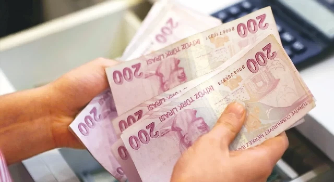 En düşük emekli maaşı 12 bin 500 lira oldu