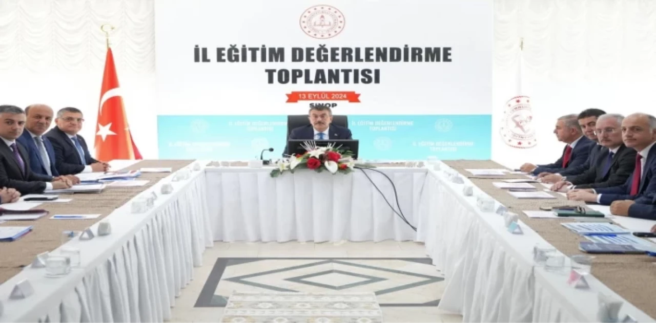 Bakan Tekin, eğitimi Sinop’ta değerlendirdi