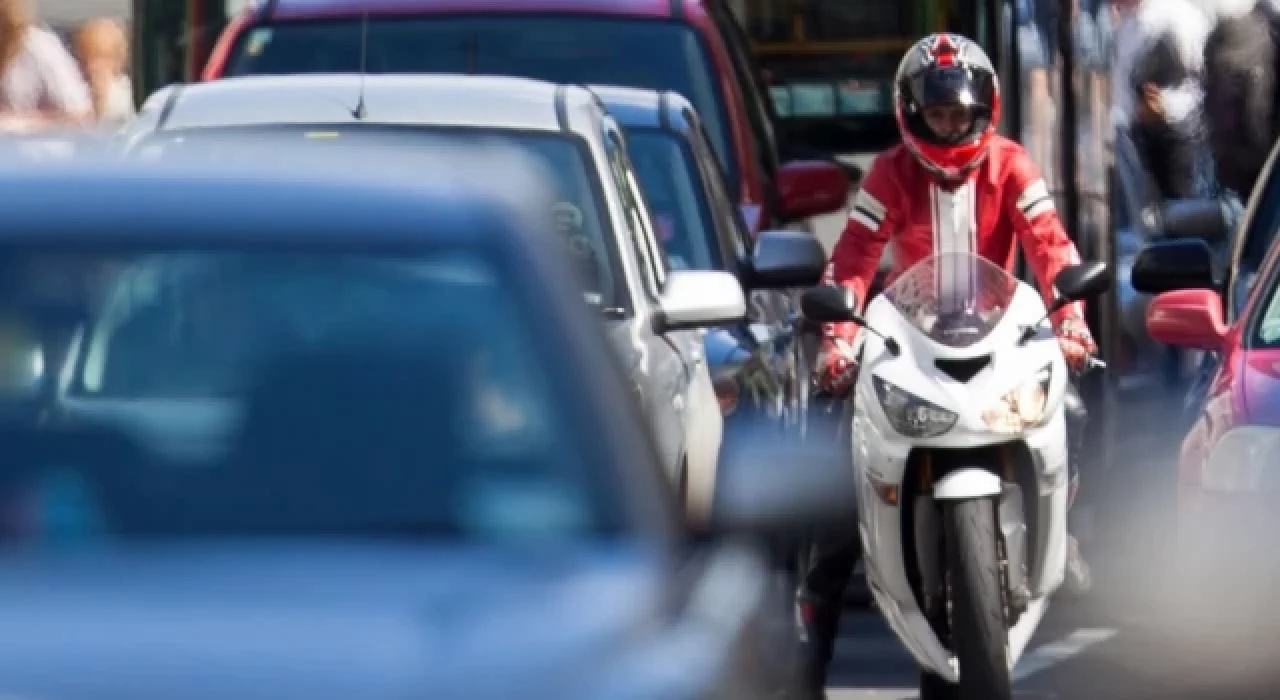 İçişleri Bakanı Yerlikaya'dan motorculara uyarı