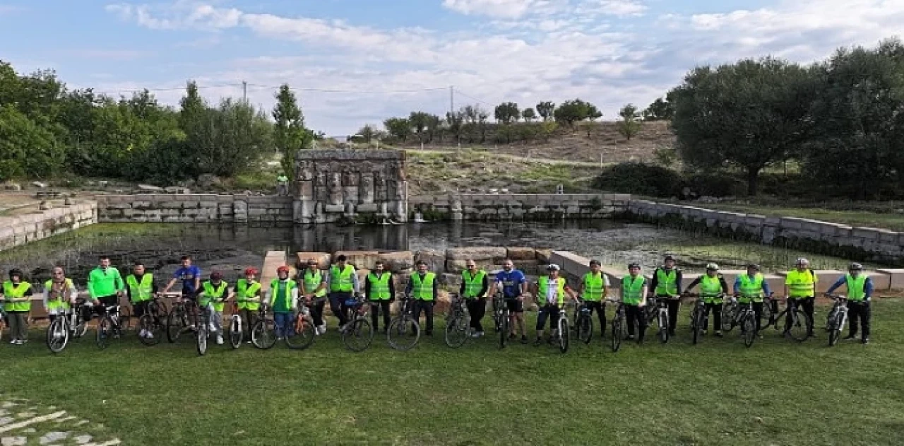 Konya’da Bisikletseverler Tarihi ve Doğal Güzellikleri Pedal Çevirerek Keşfediyor