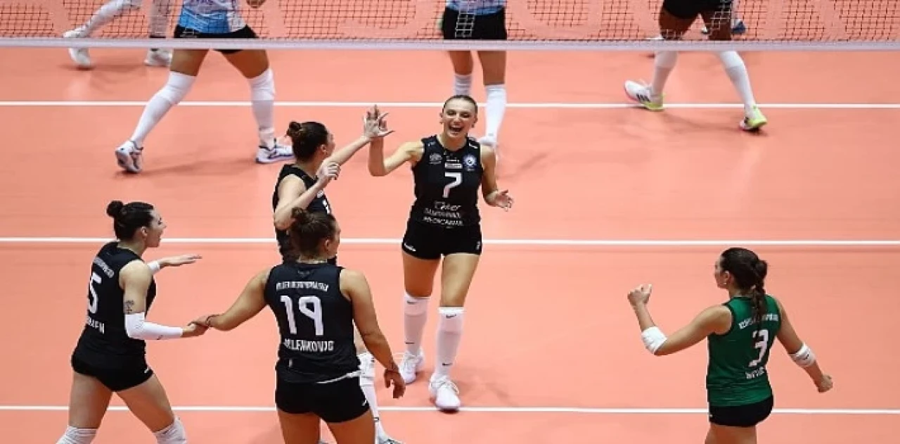 Nilüfer Belediyespor Eker, Kupa Voley’e galibiyetle başladı