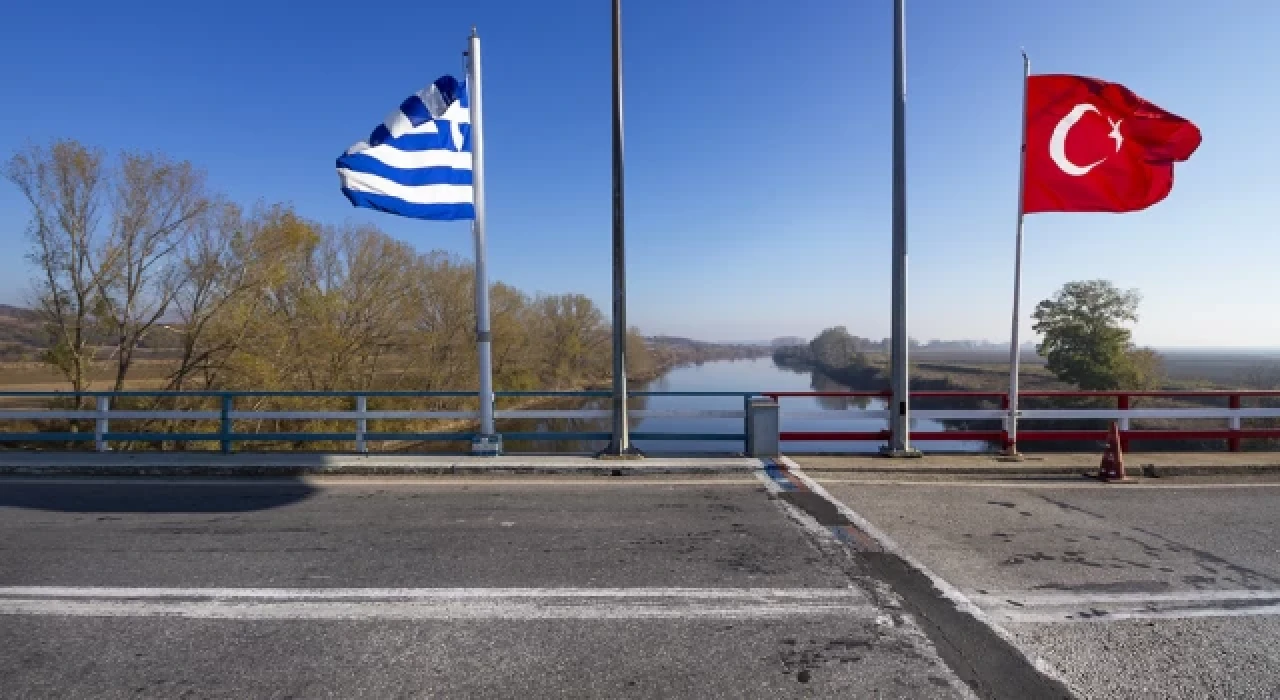 Yunanistan, AB’den Türkiye sınırı için ek destek talep etti