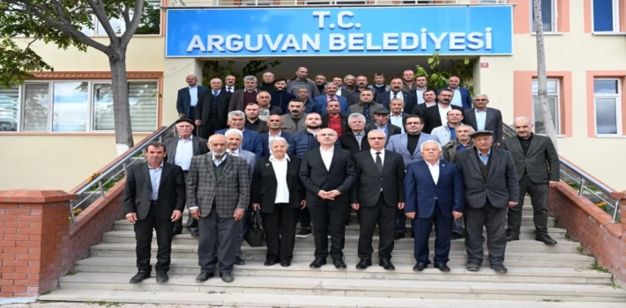 Başkan Er Arguvan’ı ziyaret etti