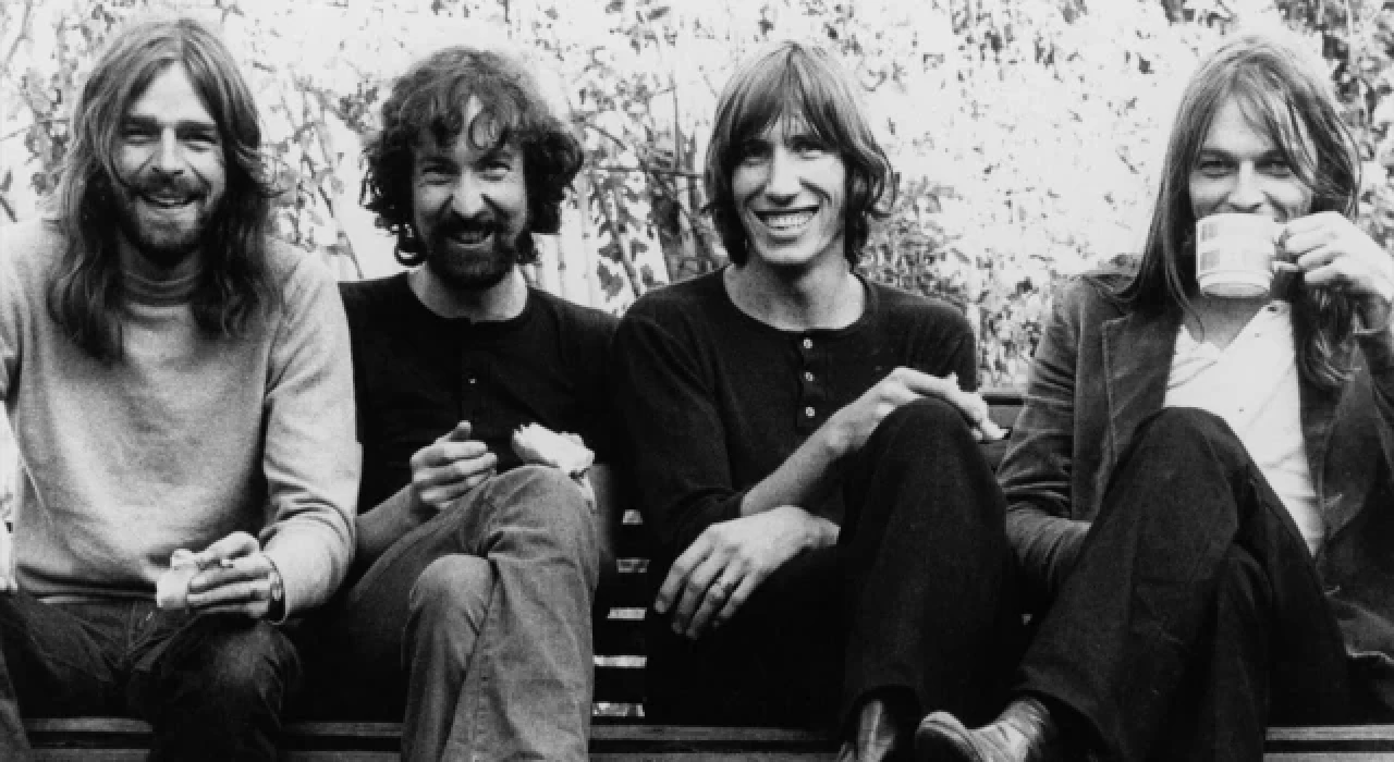 Efsane müzik grubu Pink Floyd'un müzik hakları Sony’ye satıldı