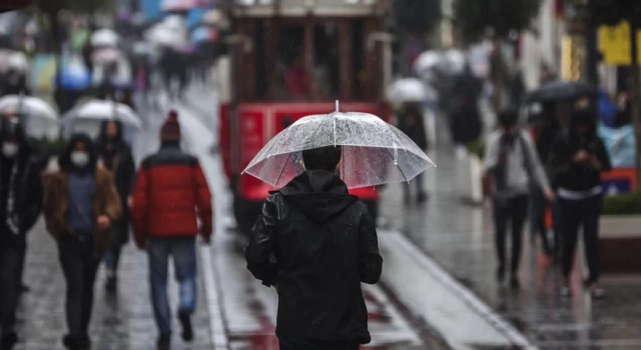 Hava sıcaklığı birden düşecek: Meteoroloji'den İstanbul için sağanak uyarısı