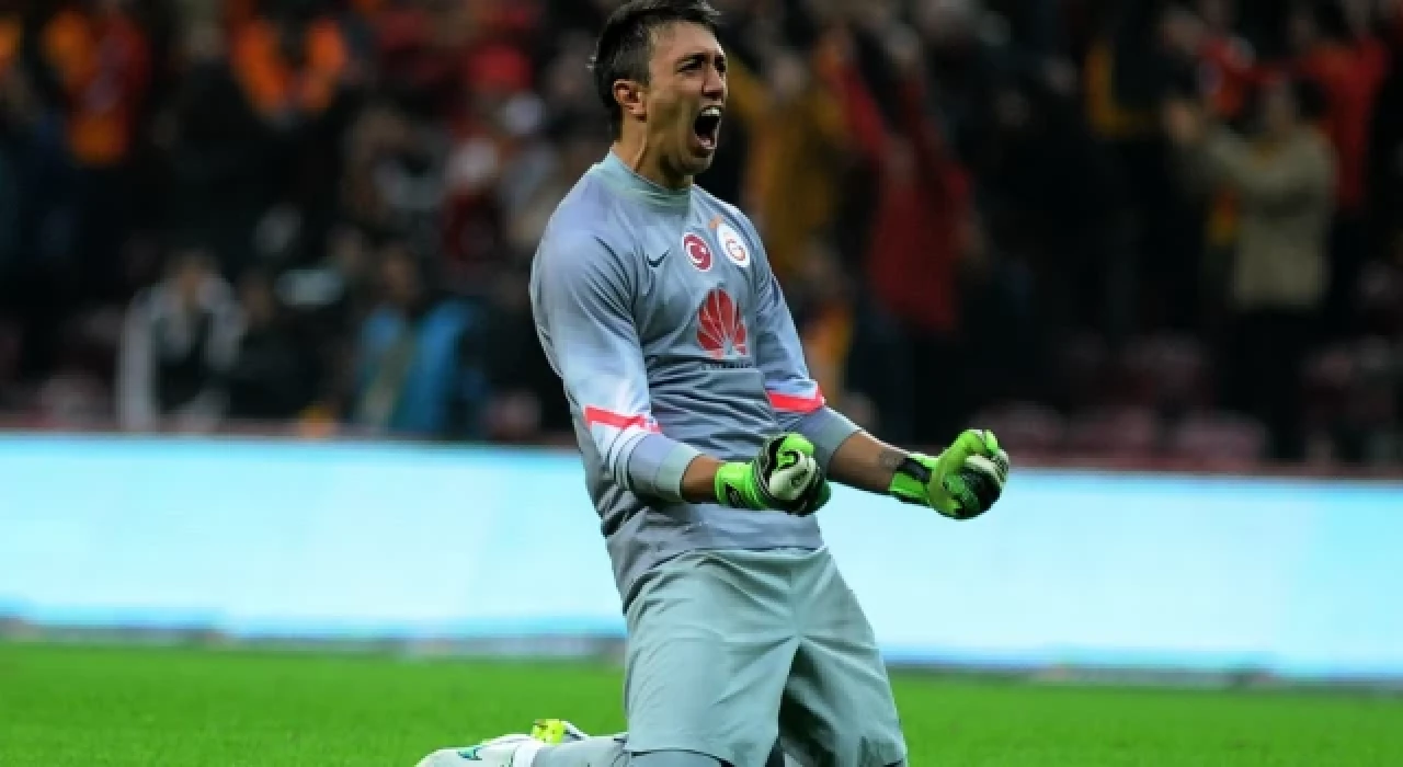 Okan Buruk'tan Muslera açıklaması: Galatasaray'da bir dönem sona eriyor