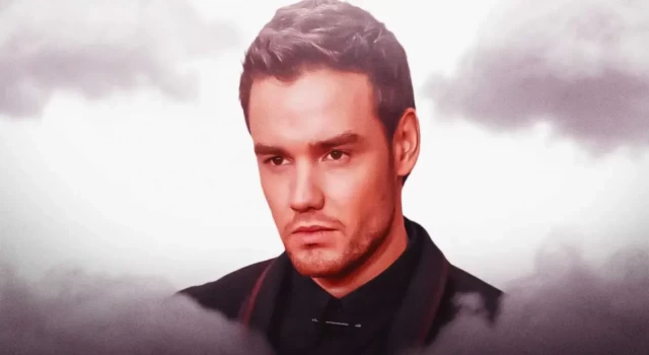 Ünlü müzik grubu One Direction'ın üyesi Liam Payne, balkondan düşerek yaşamını yitirdi