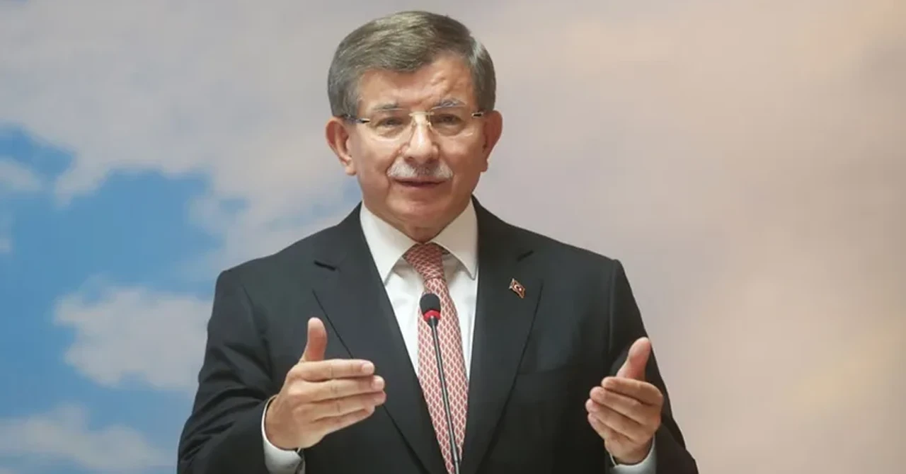 Davutoğlu, teğmenlerin ihraç istemine destek verdi: Net disiplinsizlik