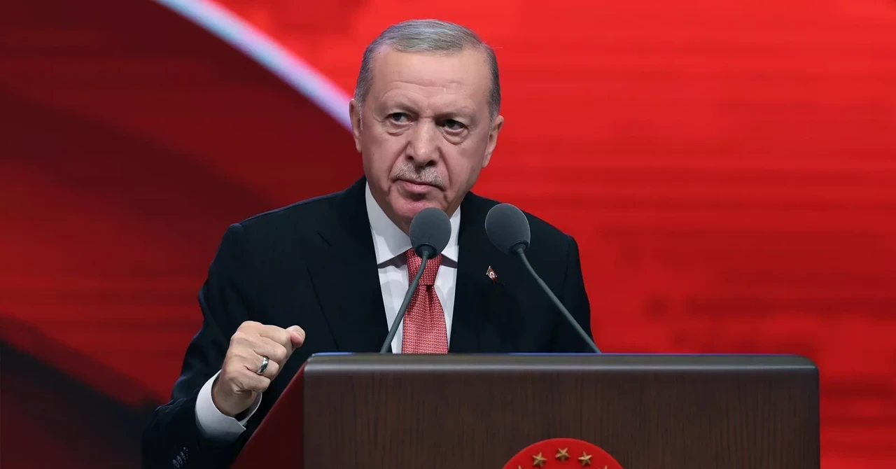 Erdoğan: Dizilerde dini değerlerimiz hedef alınıyor