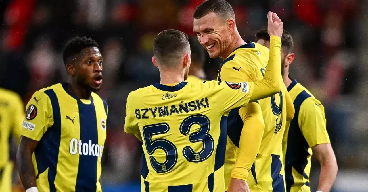 Fenerbahçe, Slavia Prag'ı 2-1 mağlup ederek Avrupa Ligi'nde 3 puanı kaptı