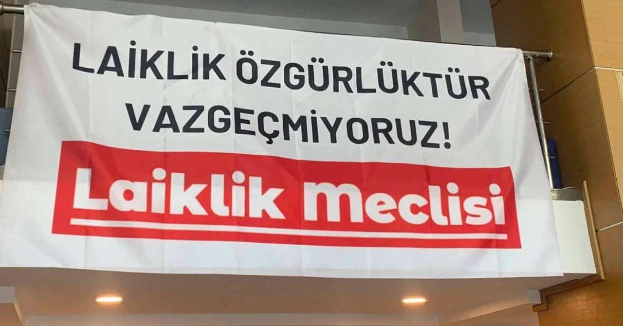 Laiklik Meclisi, Millî Eğitim Bakanı Tekin'e istifa çağrısında bulundu