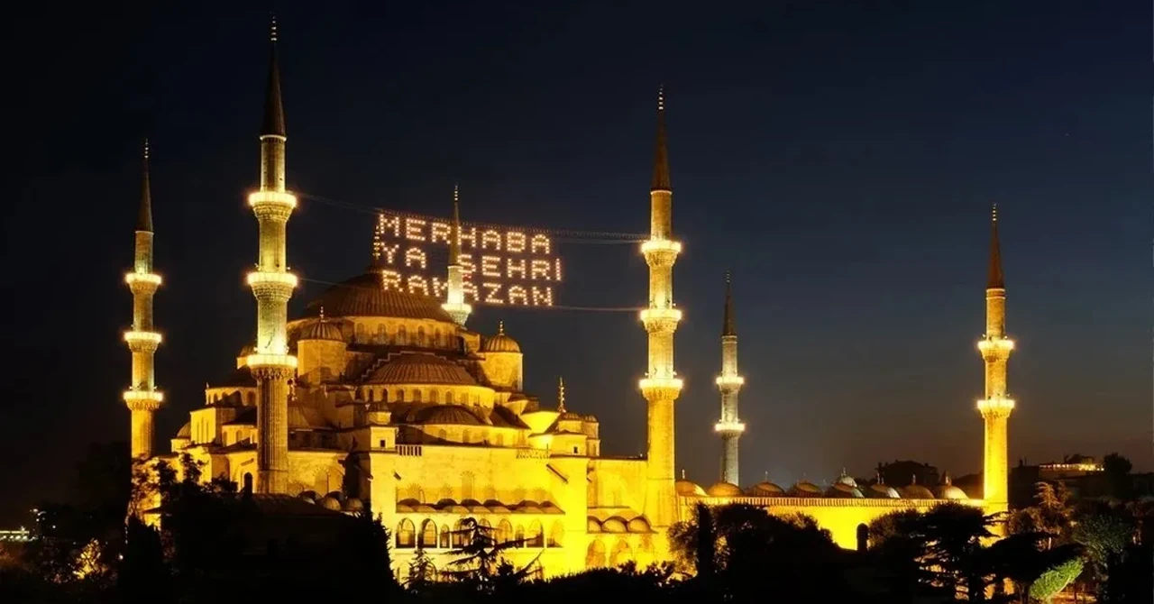 2025 Ramazan Ayı Ne Zaman Başlayacak? Oruç Tarihi ve Bayram Günleri