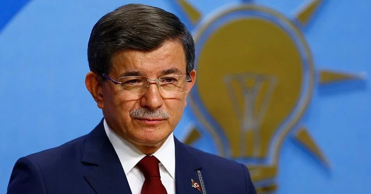 Ahmet Davutoğlu: Ruh olarak AK Parti'den hiç kopmadım