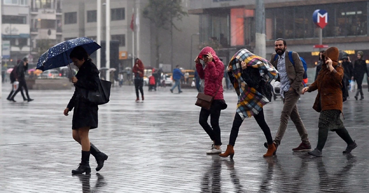 AKOM'dan İstanbul için kuvvetli yağış uyarısı