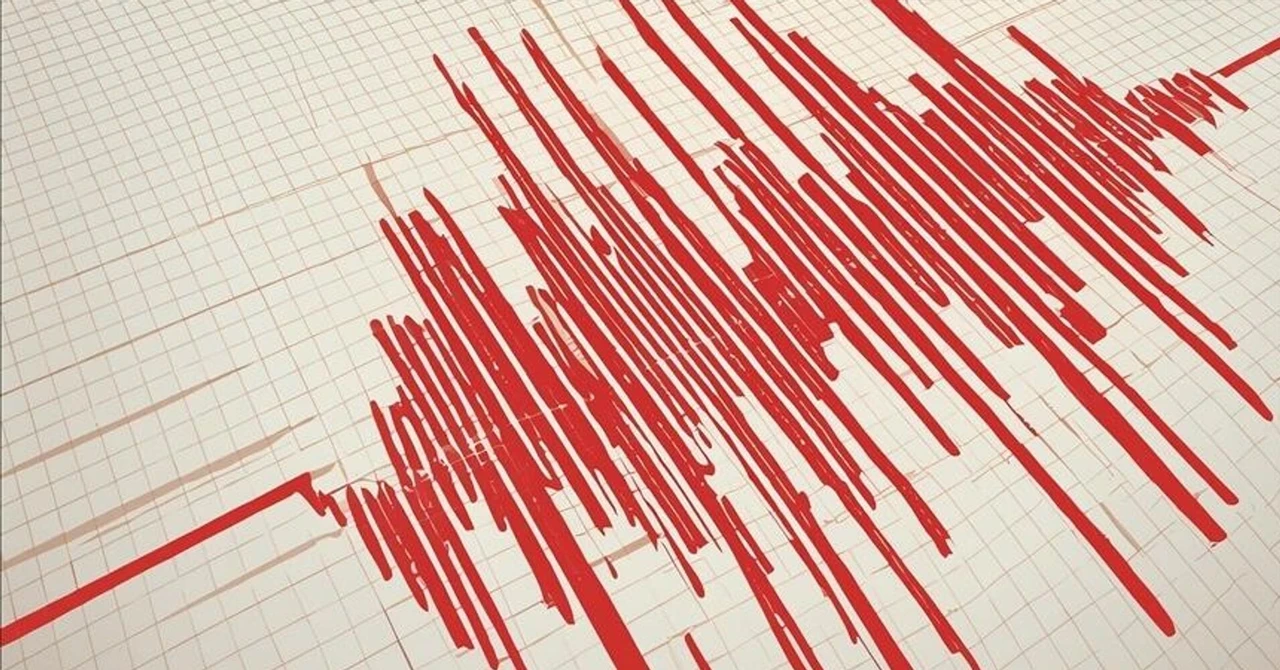 Çanakkale 4.4'lük depremle sarsıldı