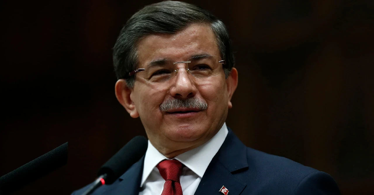 Davutoğlu'ndan, Halep'e Bingöl Üniversitesi mezunu vali atanmasına ilişkin paylaşım: Kardeşliğin sembolü olacak