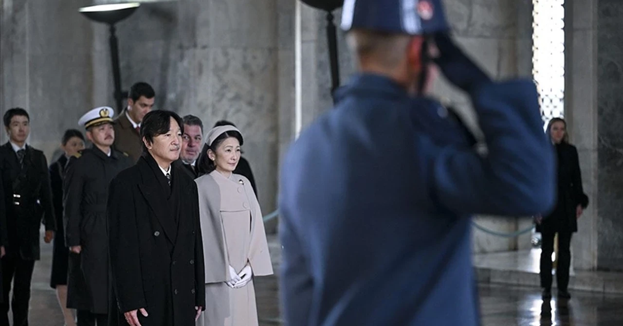 Japonya Veliaht Prensi ve Prensesi, Anıtkabir'i ziyaret etti