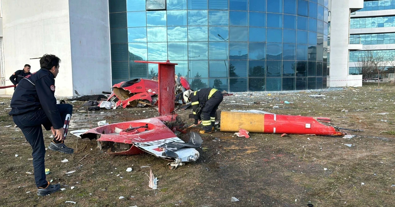 Muğla'da helikopter hastaneye çarptı: 4 kişi yaşamını yitirdi