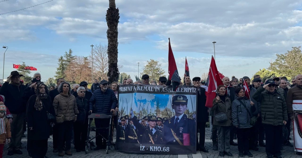 Emekli askerlerden 'Teğmenime Dokunma' açıklaması: Kimin askeri olmasını isterdiniz