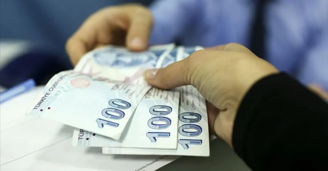 Emekli banka promosyonları 2025 Şubat’ta güncellendi: En yüksek ödeme 27.000 TL! 2