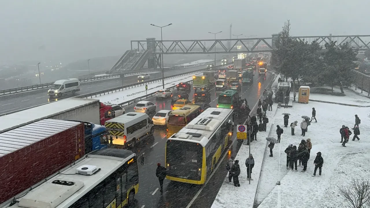 İstanbul kara kışa ne zaman teslim olacak? Okullar tatil olacak mı? 10