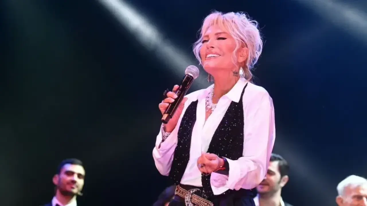 Semiramis Pekkan'dan Enis Arıkan'a: "Bizi ilk kocam da karıştırdı" 3