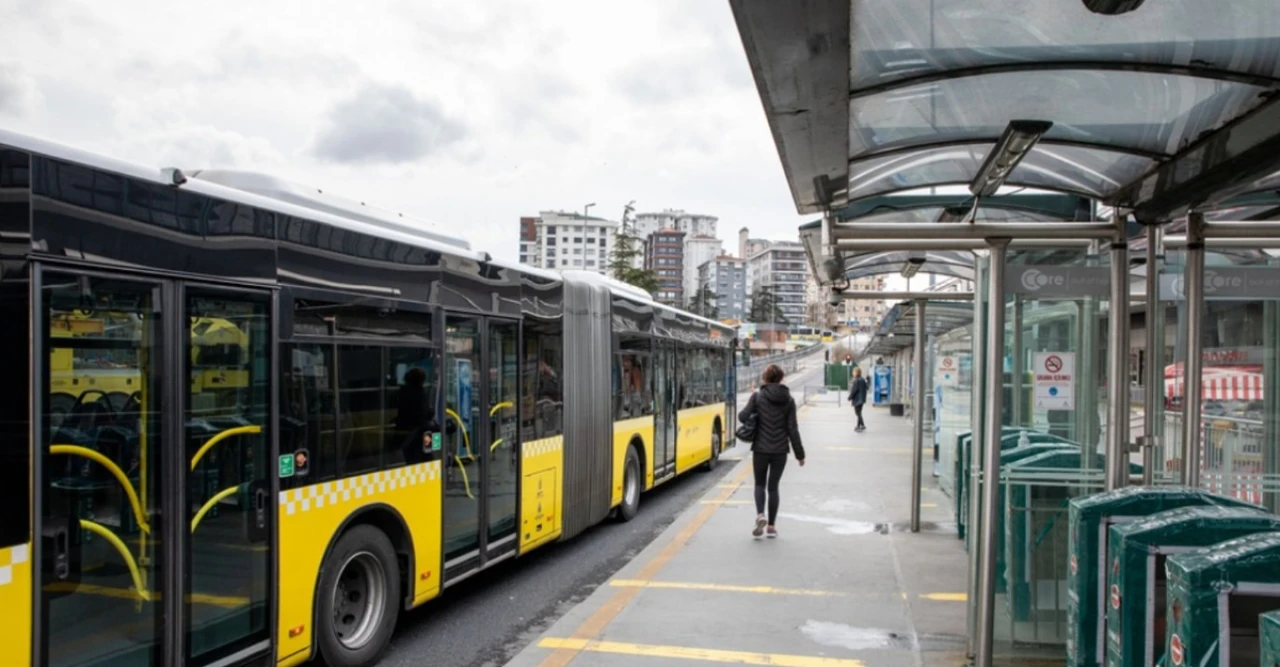 İstanbul’da toplu taşıma ücretlerine %35 zam: 2025 toplu taşıma fiyatları