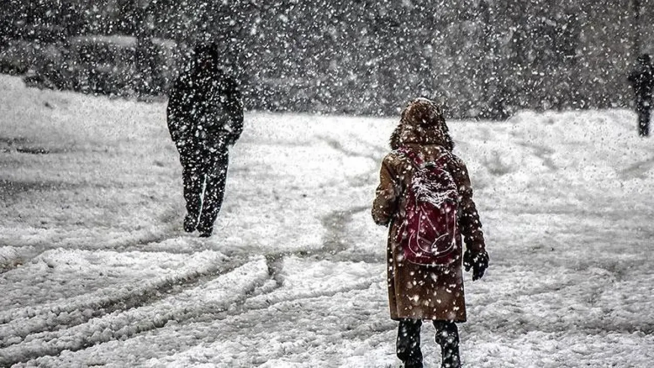 İstanbul'da Yarın Okullar Tatil Mi? 20 Şubat'ta Kar Tatili Müjdesi Geldi Mi?