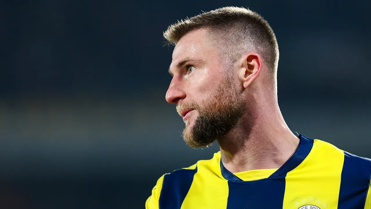 Fenerbahçe, Milan Skriniar'ın bonservisi için PSG ile anlaşmaya vardı