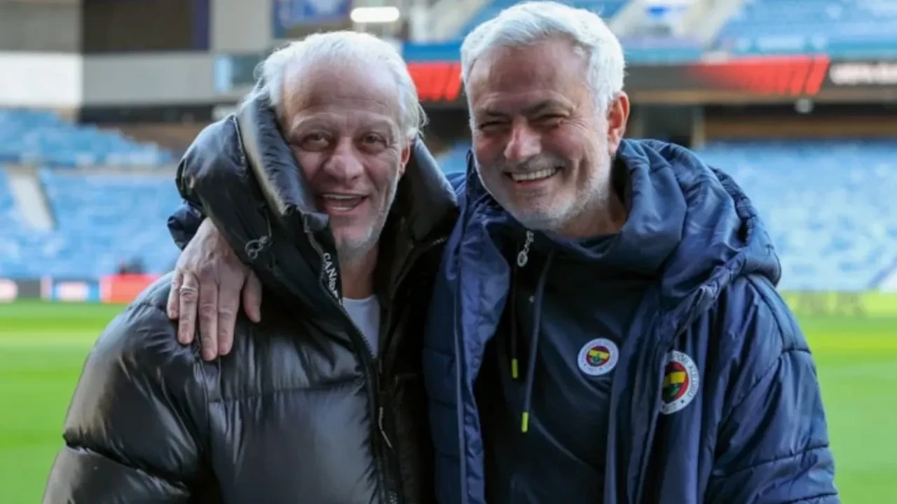 Galatasaray efsanesi Tugay Kerimoğlu'nun Mourinho ile fotoğrafı taraftarı çılgına çevirdi