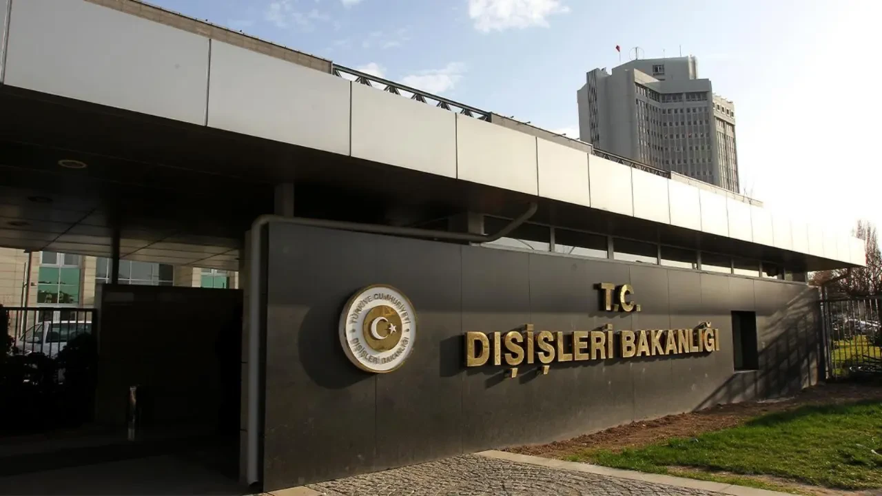 İran maslahatgüzarı Dışişleri Bakanlığı'na çağrıldı