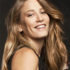 Serenay Sarıkaya