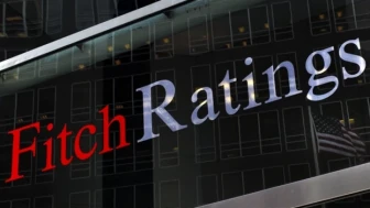 Fitch'ten Türk bankalara kart borcu uyarısı