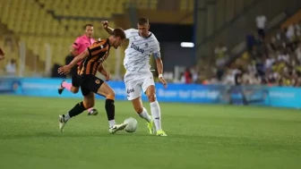 Fenerbahçe, hazırlık maçında Hull City'yi 5-1 yendi