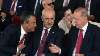 Özgür Özel'den Kılıçdaroğlu'na 'Erdoğan' eleştirisi: 'El sıkışmıyor, göz göze gelmiyor'