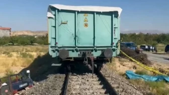 Malatya'da tren kazası: 3 ölü, 1 ağır yaralı