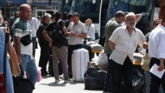 İstanbul Otogarı’nda okul öncesi dönüş yoğunluğu