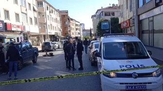 Üsküdar’da polis ekiplerine çekiçli saldırı: 3 yaralı