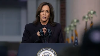 Kamala Harris seçim yenilgisini kabul etti: "Mücadelemizden vazgeçmiyoruz"