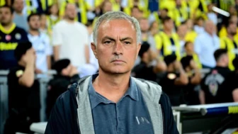 Mourinho'ya UEFA’dan ceza