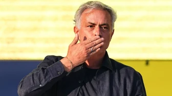 Jose Mourinho: Ronaldo gelmeyecek, elimde çok iyi üç santrforum var