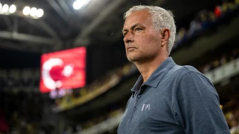 Jose Mourinho'dan sert açıklama: Galatasaray siyasi gücün simgesi