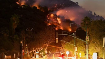 Los Angeles'taki yangınlarda ölü sayısı artıyor