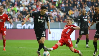 Beşiktaş, Antalyaspor ile deplasmanda 1-1 berabere kaldı