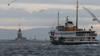 İstanbul Boğazı’nda sis etkili, bazı şehir hatları seferleri iptal edildi