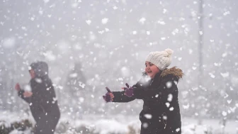 İstanbul'da yarın okullar tatil edildi!