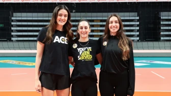 VakıfBank'ta Zehra Güneş, Ayça Aykaç Altıntaş ve Sıla Çalışkan'ın sözleşmeleri yenilendi